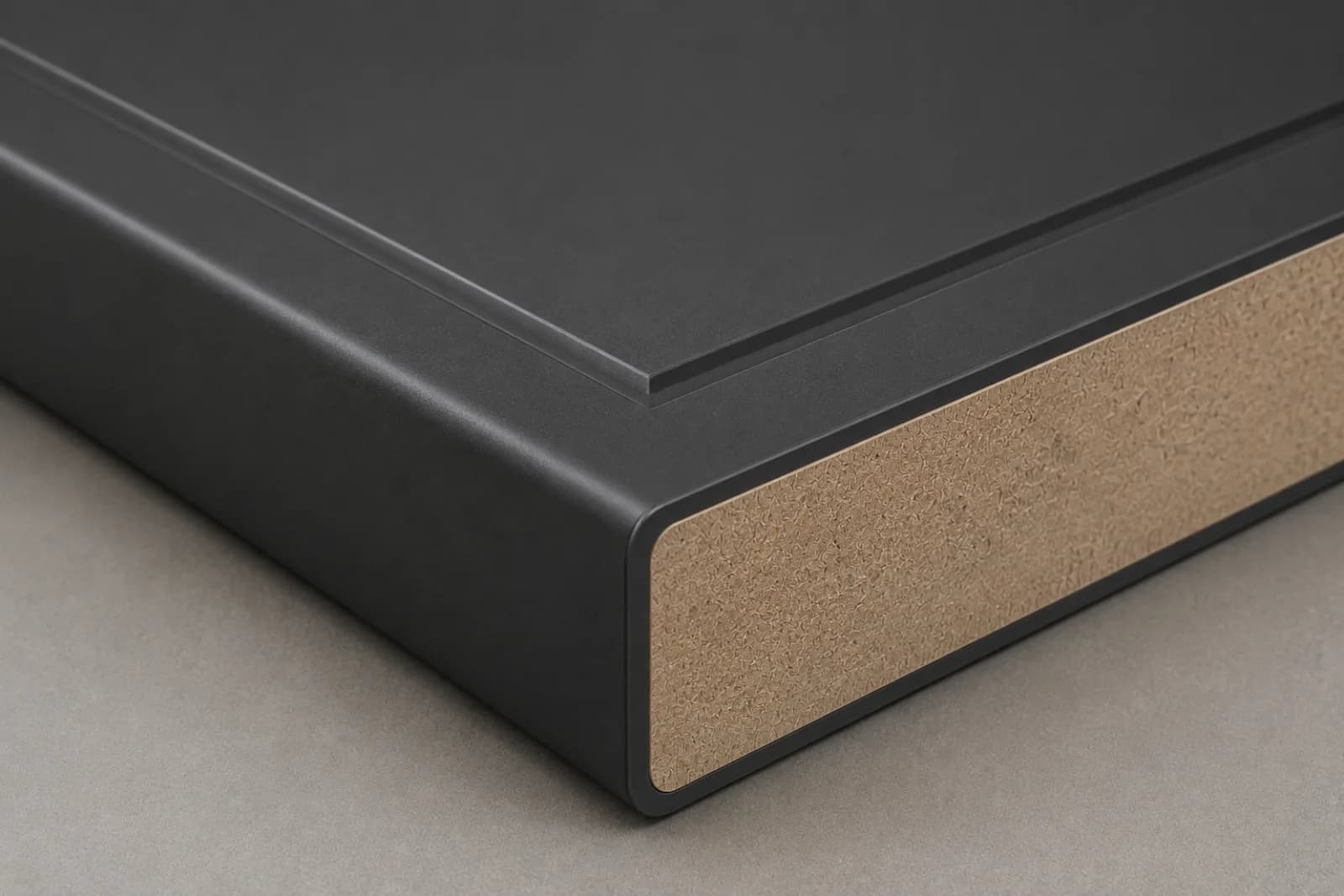 Structura MDF Vopsit — muchie și miez